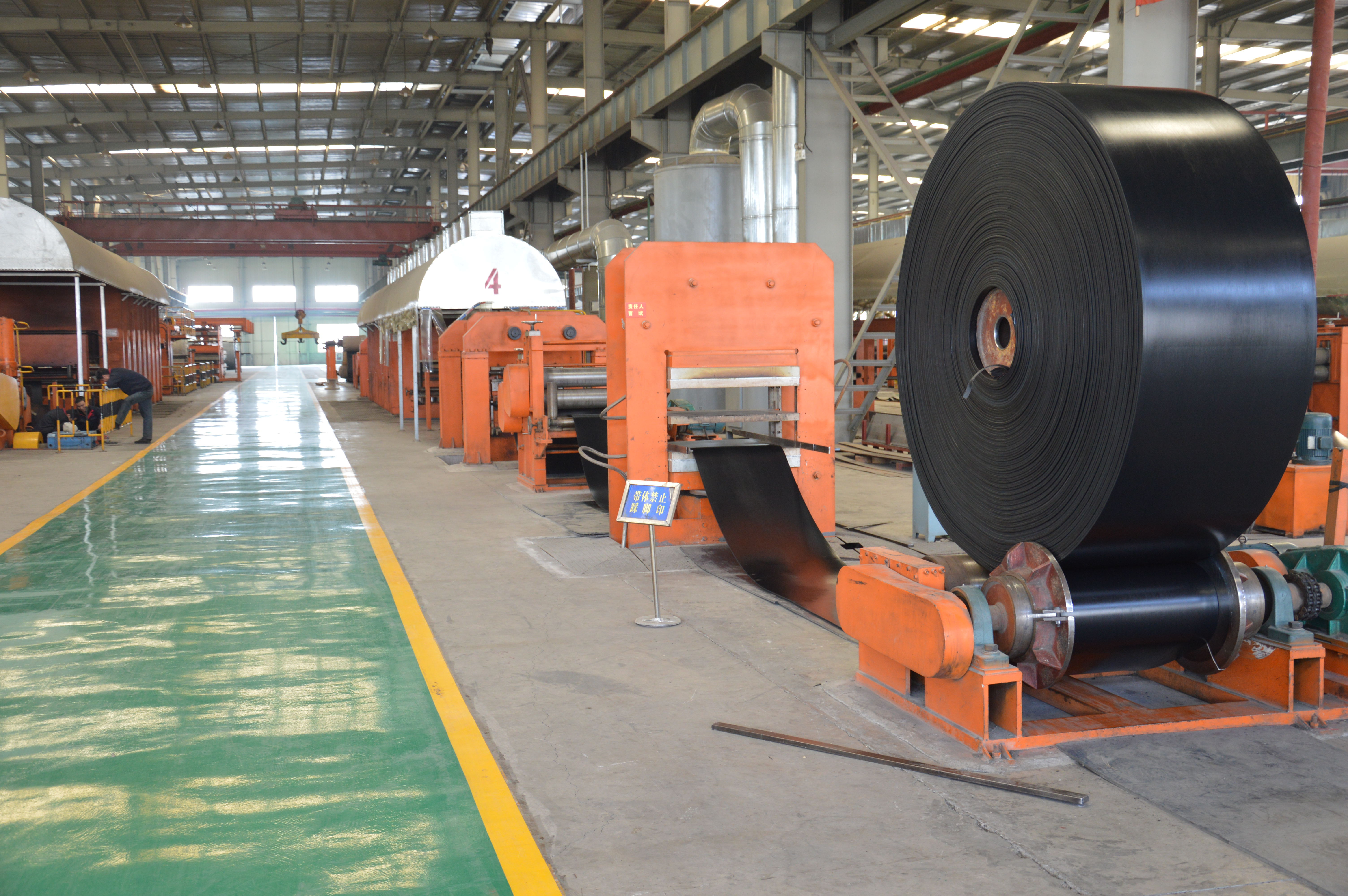 <b>隆源橡膠~專業生產耐熱輸送帶廠家</b>